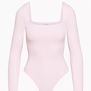Aritzia Contour Squareneck Longsleeve Bodysuit - Light Pink, XS